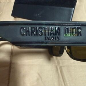 Wildior S2U Black and Green Glasses